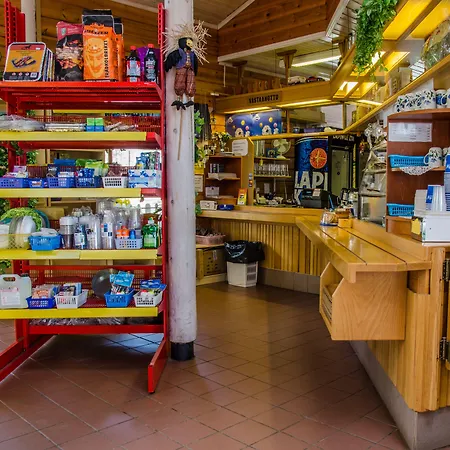 Ahvenlampi キャンプ場