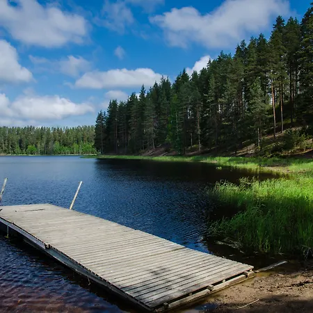 キャンプ場 Ahvenlampi