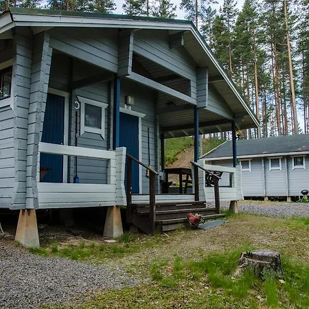 Ahvenlampi Kamp alanı Saarijärvi